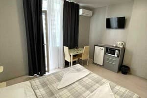 East Residence 5