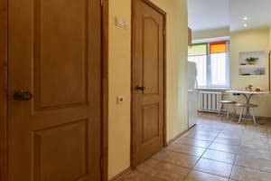 Квартира Home Hotel ул. Малая Житомирская, 10-1. Апартаменты двухместный однокомнатная 13